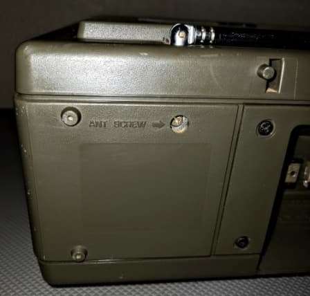 Vintage Panasonic RF-3100L / DR31. FM-LW-MW-SW. 32 BAND RECEIVER. SW DOUBLE SUPERHETERODYNE.