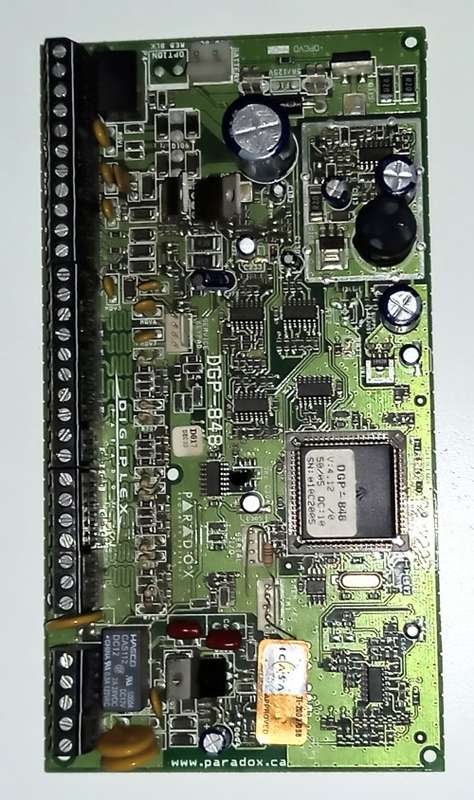 BUY NOW / NO NEED TO WAIT.  Paradox Digiplex DGP-848 Panel Only