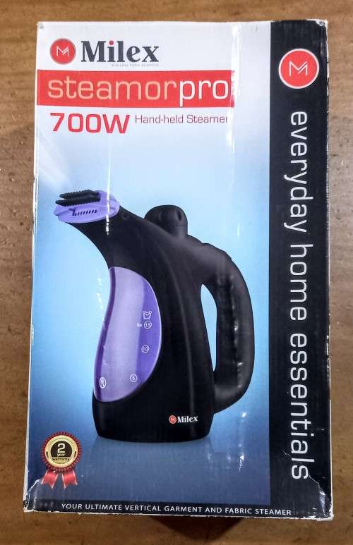 Milex Steamor Pro 700W Garment and Fabric Steamer in Good Working Condition.