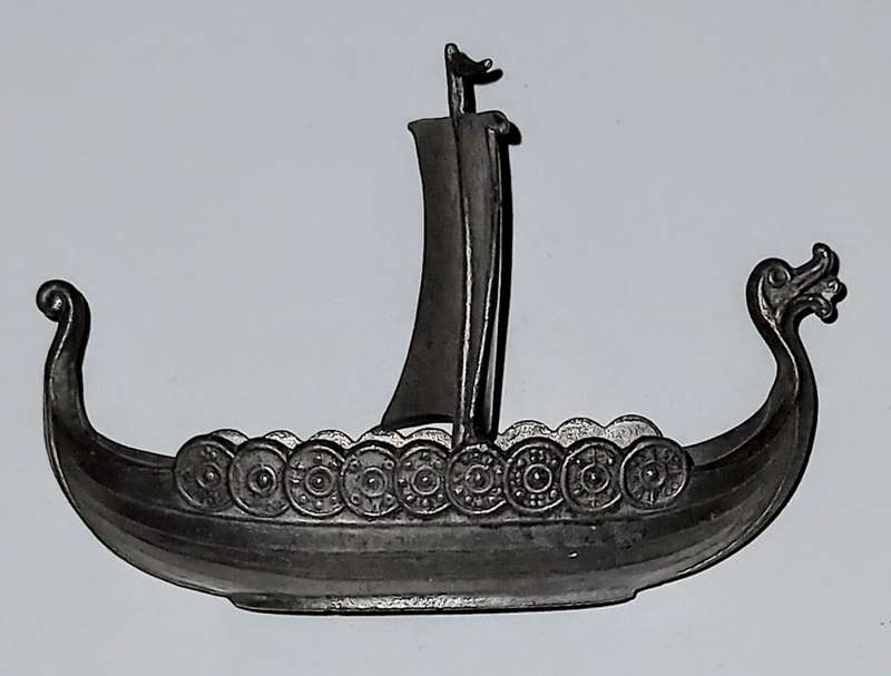 Vintage HANDSTOPT TPB TINN PEWTER Viking LONGBOAT SALT Cellar.