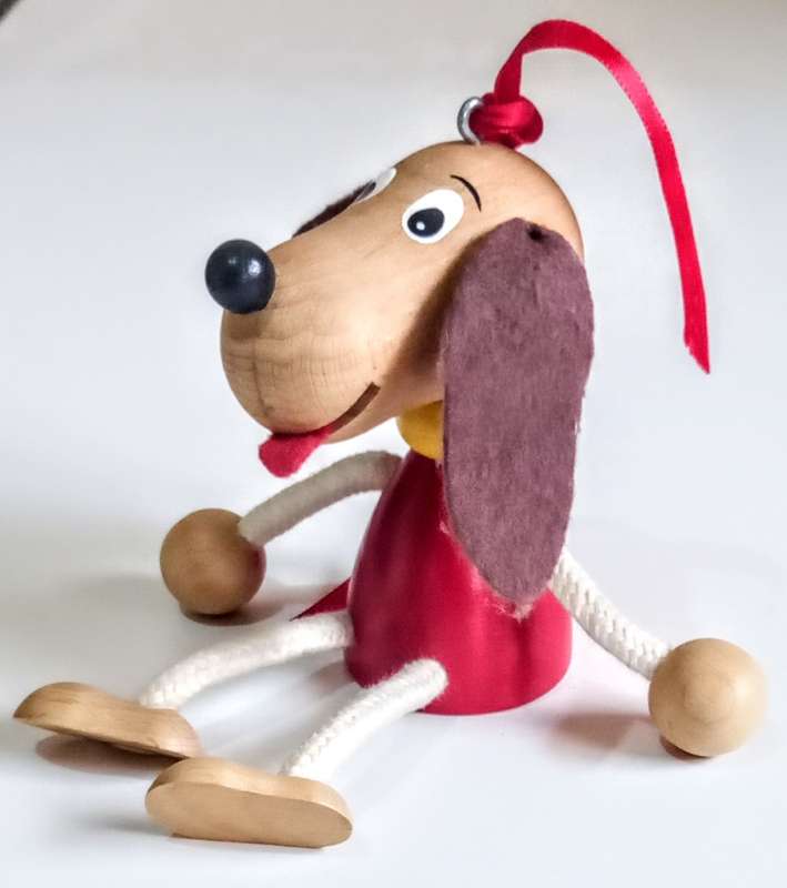 Beautiful Bouncies from Bohemia Figurine. Made in Germany. Wooden body 10cm Tall