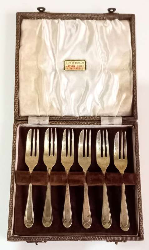 Vintage Arthur Price England Silver Plated Cake Forks