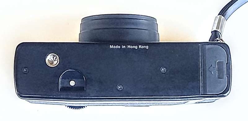 Halina Flash 300, 35mm Film Camera in Working Condition
