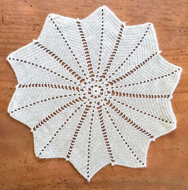 Crochet cloth 40cm Diameter