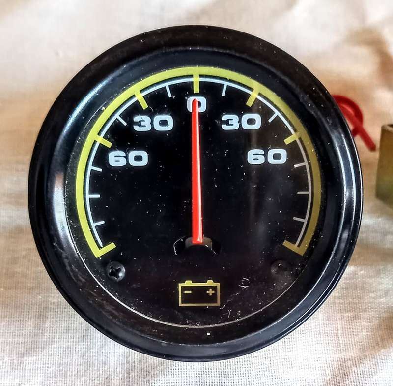 Trisco Triple Gauge set