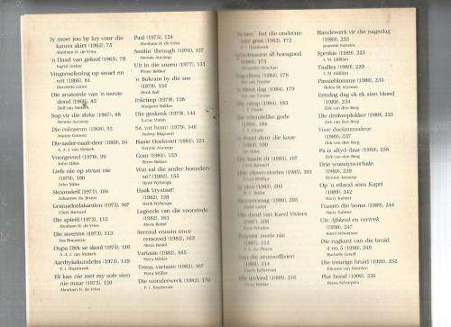 Hennie Aucamp - Vuurslag - 1991 - Kortverhaal bundel (c1)