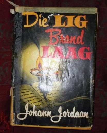 Die lig brand laag - Johann Jordaan (50's) - Spannings roman