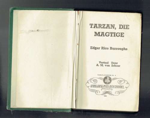 Tarzan die magtige - Edgar Rice Burroughs - 1948 - Nr 8 hardeband reeks AM van Schoor vertaling