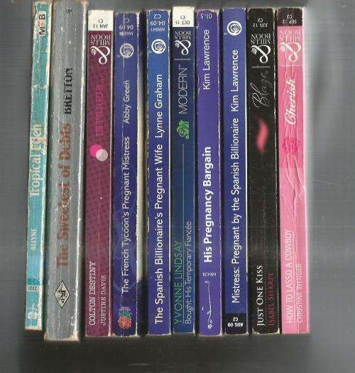 lot of 10 Romance Novels