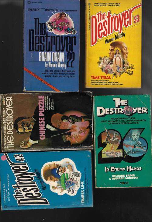 Lot of 10 Destroyer Books - by Murphy and Sapir