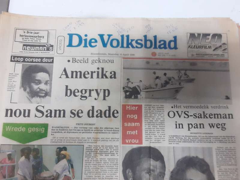 Lot van 6 koerante - Sien scans vir datums en details