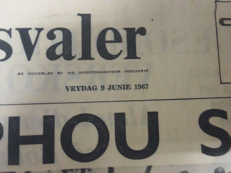Lot van 6 koerante - Sien scans vir datums en details