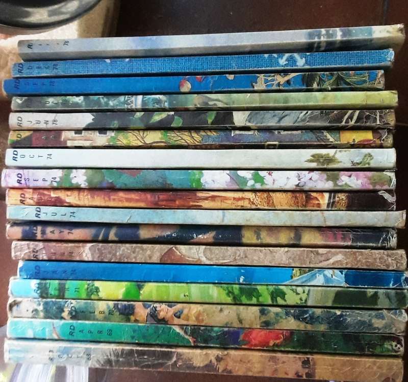 Readers Digest Magazines - Lot of 17 - See Scans