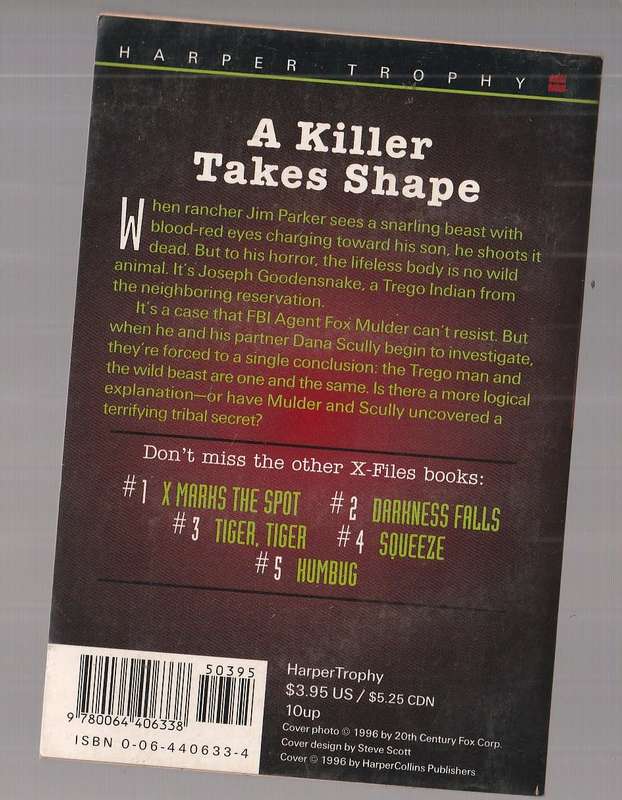 X-Files no 6 - Shapes - Ellen Streiber - Jim Parker shoots a snarling beast ....