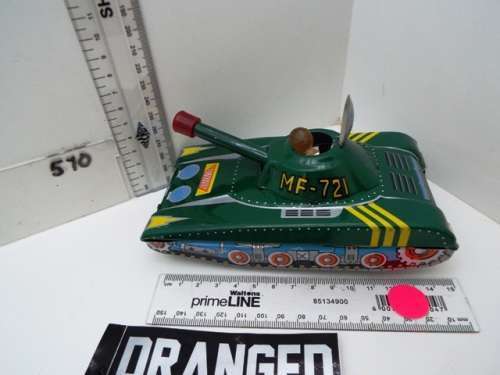 TIN TOY ARMY TANK!! WOW