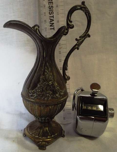 VINTAGE MINIATURE BRASS JUG ORNAMENT