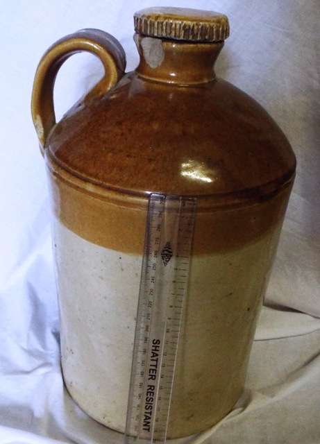 VINTAGE CERAMIC FLAGON WITHOUT STOPPER