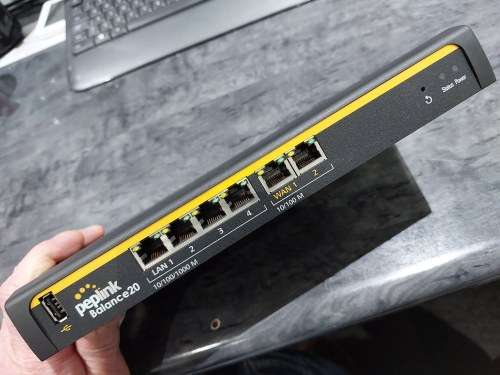 Peplink Balance20 dual-WAN load-balancing router