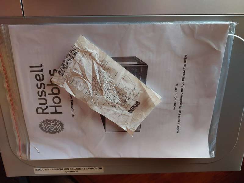 Russel-Hobbs model RHEM21L 20-litre 700 Watt mirror-front microwave oven - As new!