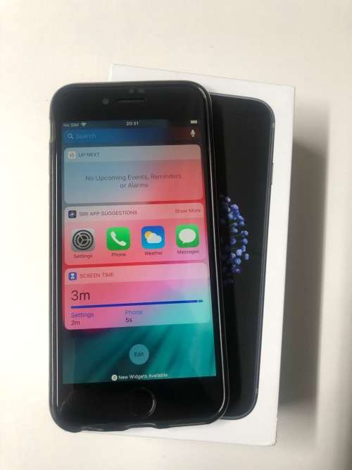 Apple iPhone 6 / 64GB / Space Grey / Excellent Condition