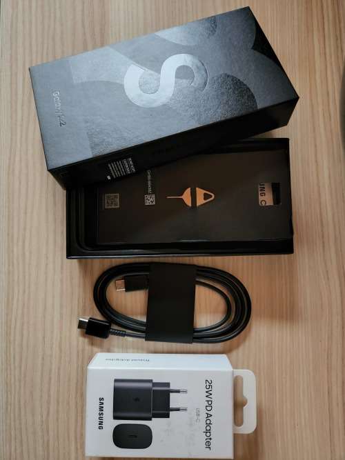 Samsung Galaxy S22 5G (256GB DS / BLK)
