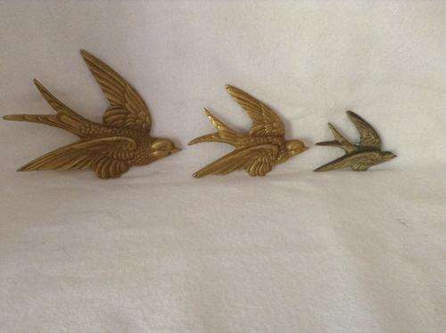 SET OLD BRASS DIMINISHING SWALLOWS