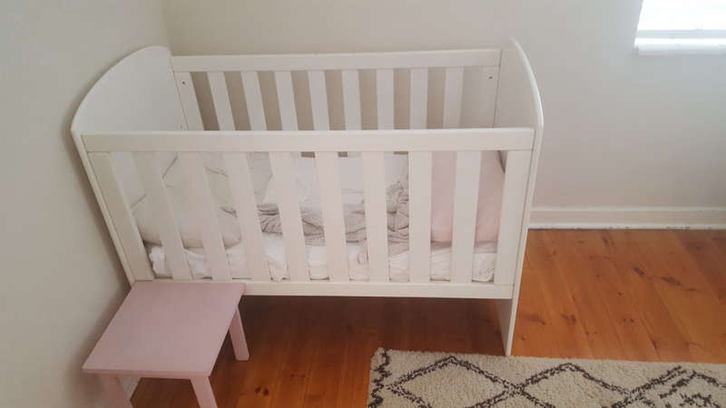 Second Hand MALUTI DREAM COT WHITE