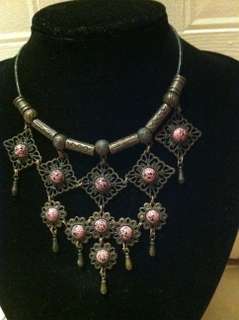 Vintage Jewellery - Necklace and earring set! Unique! Interesting!