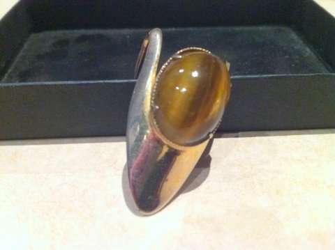 Interesting vintage/antique ring with tiger's eye stone!