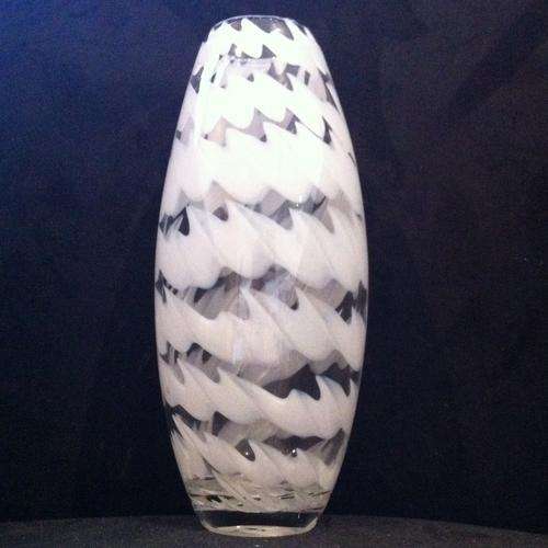 Gorgeous heavy handmade 'white swirl vase' (height: 27cm)