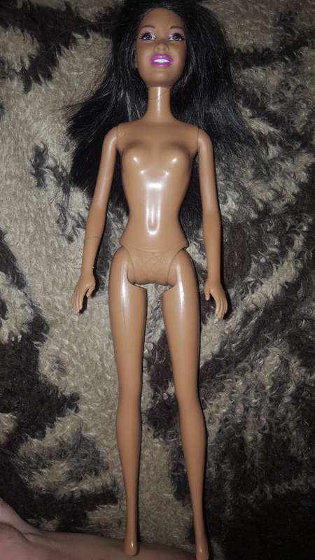 Barbie Doll - 2010 Mattel
