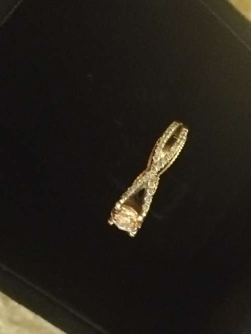 Ladies wedding/Engagement diamond Ring 18K gold