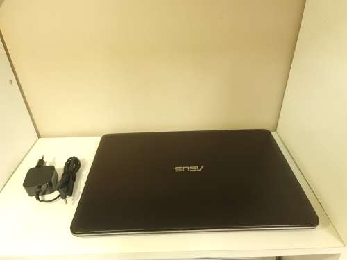 Asus X540NA laptop