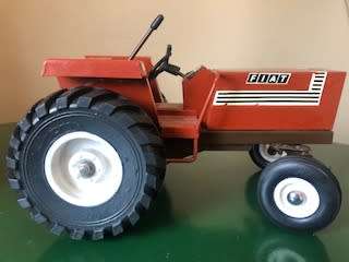 Strike Toys/Speelgoed Fiat Tractor with Two Trailers