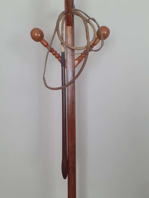 Imbuia wood and genuine leather whip.