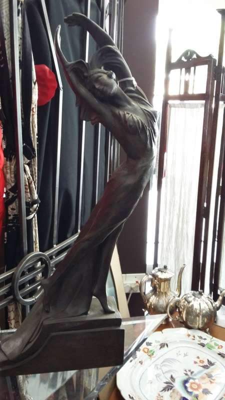 Beautiful Deco Style Figurine