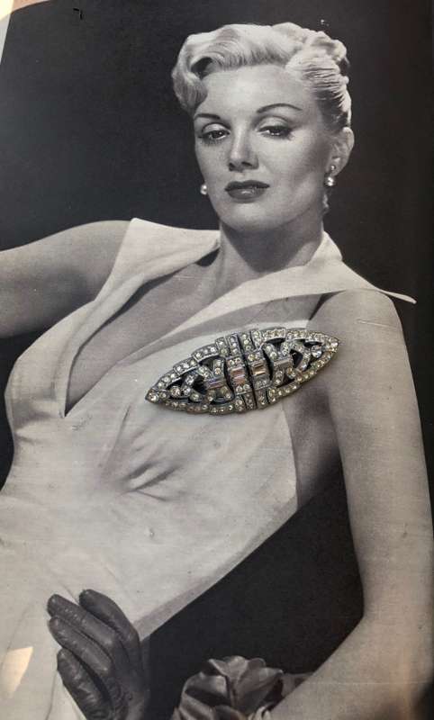 ART DECO DRESS CLIP/ BROOCH
