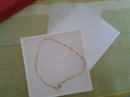 Touch of gold twisted bracelet