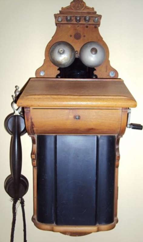 ANTIQUE LM ERICSSON WALL PHONE
