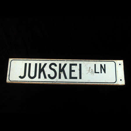 Straatnaambord Ou Suid - Afrika. JUKSKEI LAAN. (Pretoria) (c1980) Africana.