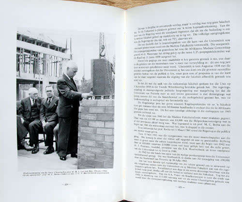 Ad Destitatum 1910 - 1960 : Gedenkboek van die Universiteit van Pretoria
