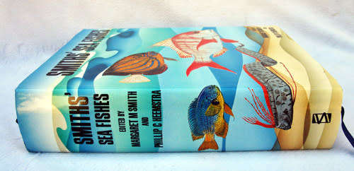 Smiths` Sea Fishes -- Smith, Margaret M. Smith and Phillip C. Heemstra