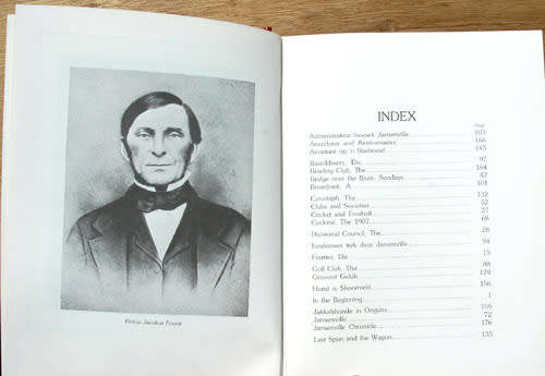 Turning back the Pages: The Story of a Noorsveld  Town and District Jansenville -- Sid Fourie