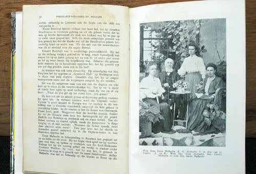 Predikante Prestasies en Petaljes -- Janie A. Malherbe (Inscribed by author)
