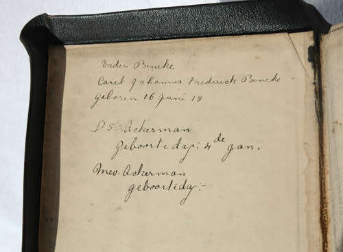 Bijbel, dat is de Gansche Heilige Schrift Vervattende al de Kanonieke Boeken des Ouden en Nieuwen..
