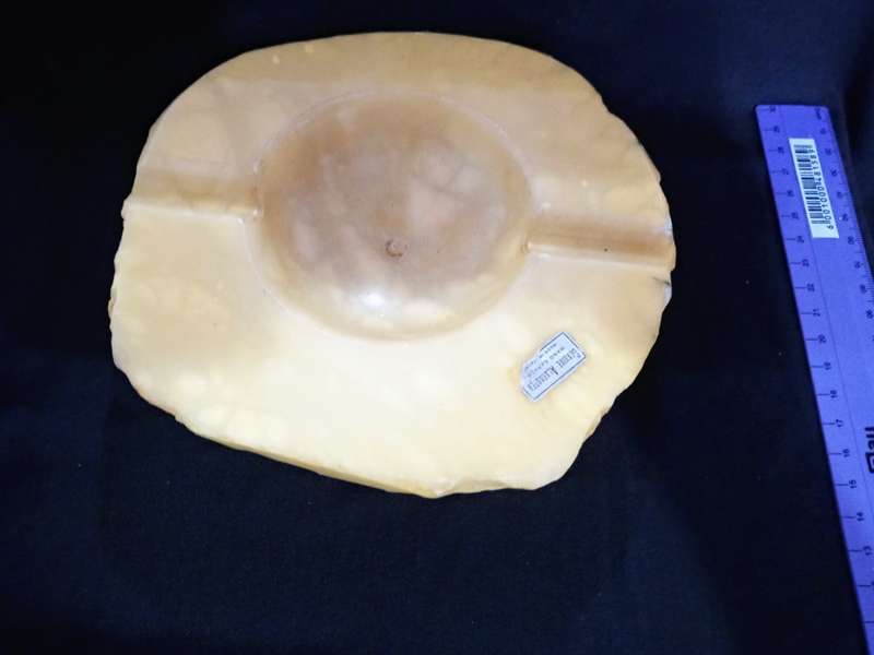 BEAUTIFUL Vintage Alabaster Ashtray, Italy Mid-20th Century