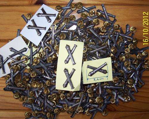 F5672 - **CLEARANCE** LOT OF 89 PAIRS South West Africa R/F Artillery Collar Badges - ORIGINAL