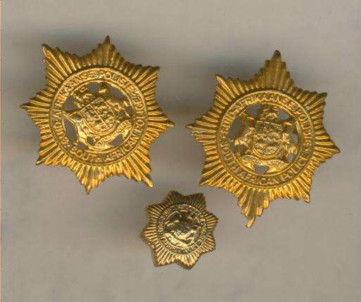 *(0311) PAIR COLLAR BADGES & LAPEL PIN - Old SA Law Enforcement - Obsolete  - ORIGINAL!!