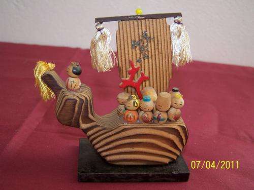 F0306 - Wooden Ship