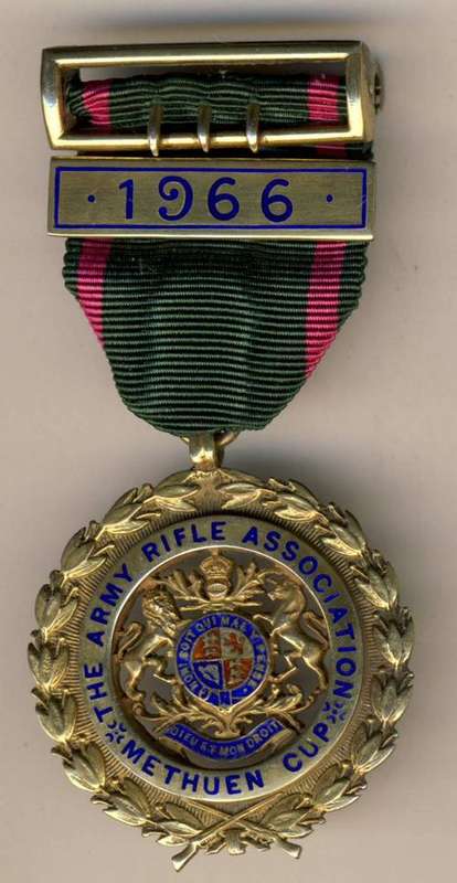 F3744 - Army Rifle Association "Methuen Cup" Full Size Shooting Medal - Suspender, Clasp & Medal Sil